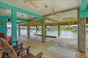 1222 Oahu Dr, Galveston, TX 77554 - Photo 32
