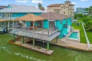 1222 Oahu Dr, Galveston, TX 77554 - Photo 38