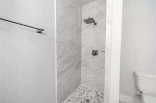 6918 Tommye St, Houston, TX 77028 - Photo 14