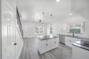 6918 Tommye St, Houston, TX 77028 - Photo 4