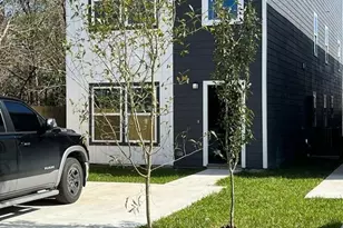 6918 Tommye St, Houston, TX 77028 - Photo 2