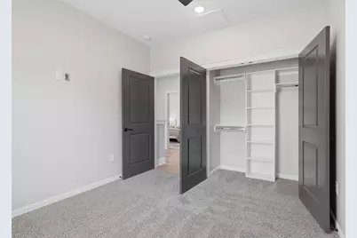 5034 Mallow Street, Houston, TX 77033 - Photo 10