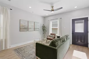 5034 Mallow St, Houston, TX 77033 - Photo 4