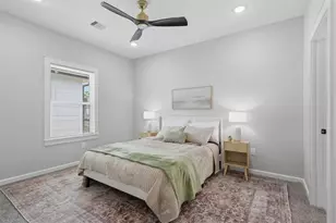 5034 Mallow St, Houston, TX 77033 - Photo 8