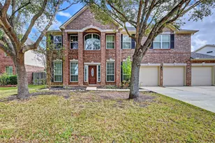 2409 Shorebrook Dr, Pearland, TX 77584 - Photo 2