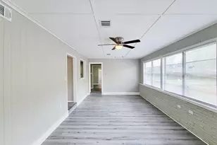 7426 Bigwood St, Houston, TX 77016 - Photo 10