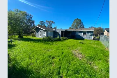 7426 Bigwood Street, Houston, TX 77016 - Photo 2