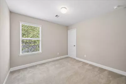 8922 Hollister Commons Lane, Houston, TX 77080 - Photo 10