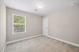 8922 Hollister Commons Ln, Houston, TX 77080 - Photo 10