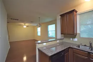 1428 W 24th St, Houston, TX 77008 - Photo 8