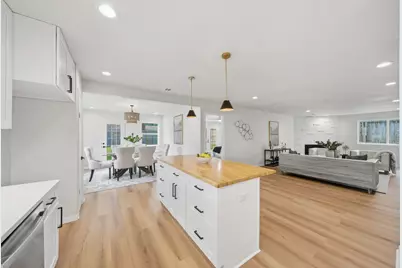 4207 Marlborough Drive, Houston, TX 77092 - Photo 2