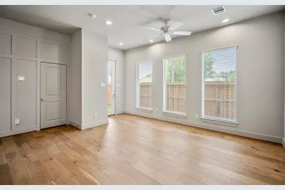 5229 Hillman Street #A, Houston, TX 77023 - Photo 6