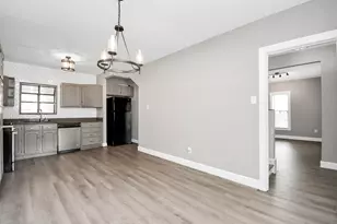 901 N Jones St, Baytown, TX 77520 - Photo 10