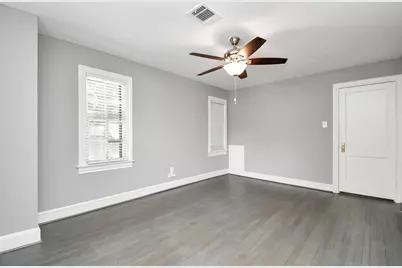 901 N Jones Street, Baytown, TX 77520 - Photo 26