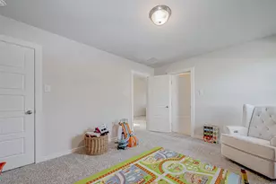 8526 Treetop Hts Dr, Baytown, TX 77523 - Photo 28