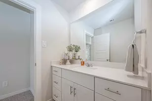 8526 Treetop Hts Dr, Baytown, TX 77523 - Photo 30