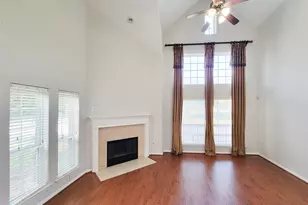 7243 Crimson Sky Dr, Houston, TX 77083 - Photo 10