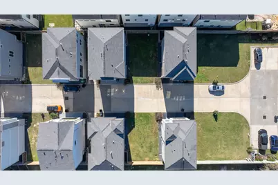 10918 Upland Retreat Drive, Houston, TX 77043 - Photo 4