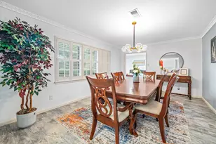 8426 Edgemoor Dr, Houston, TX 77036 - Photo 6