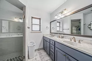 8426 Edgemoor Dr, Houston, TX 77036 - Photo 20