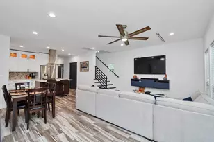 4209 New Orleans St, Houston, TX 77020 - Photo 6