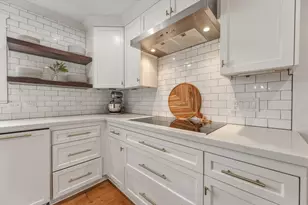 9607 Moonlight Dr, Houston, TX 77096 - Photo 36