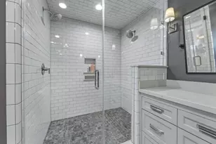 9607 Moonlight Dr, Houston, TX 77096 - Photo 22