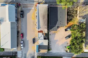 223 W Main St, La Porte, TX 77571 - Photo 12