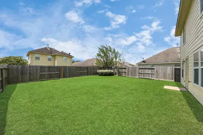 11034 Kelly Hill Court, Houston, TX 77034 - Photo 36