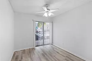 2830 S Bartell Dr, Houston, TX 77054 - Photo 4