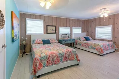 959 S East Road, Crystal Beach, TX 77650 - Photo 14