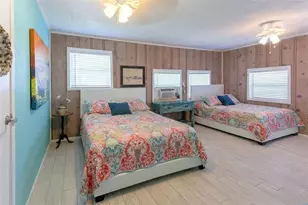 959 S East Rd, Crystal Beach, TX 77650 - Photo 14