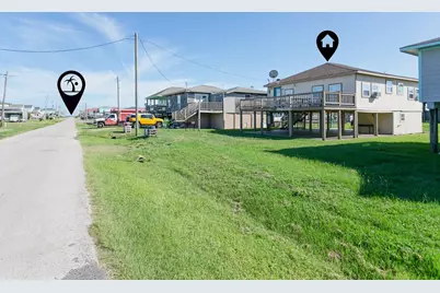959 S East Road, Crystal Beach, TX 77650 - Photo 6