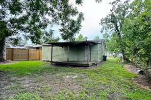 4310 Harding Dr, Beaumont, TX 77703 - Photo 4
