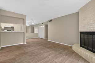 2800 Jeanetta St, Houston, TX 77063 - Photo 10