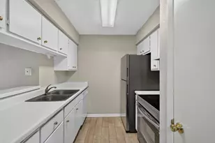 2800 Jeanetta St, Houston, TX 77063 - Photo 12