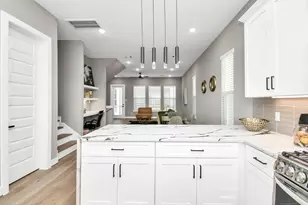 316 Thornton Rd, Houston, TX 77018 - Photo 14