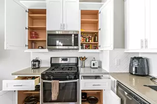 240 Julia St, Houston, TX 77022 - Photo 22
