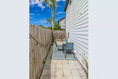 240 Julia Street #A, Houston, TX 77022 - Photo 50