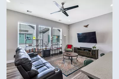 240 Julia Street #A, Houston, TX 77022 - Photo 14
