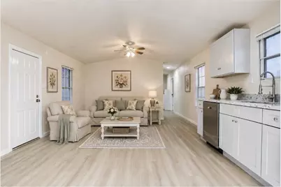 5806 South Highway 35, Alvin, TX 77511 - Photo 2