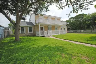 104 12th Ave N, Texas City, TX 77590 - Photo 6
