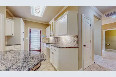 5650 Lexington Circle, Lumberton, TX 77657 - Photo 18