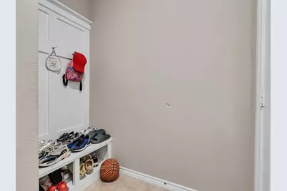 11119 Mineral Island Lane, Richmond, TX 77406 - Photo 12