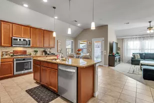 11119 Mineral Island Ln, Richmond, TX 77406 - Photo 14