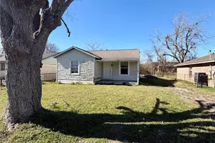 205 S Algeria St, Texas City, TX 77591 - Photo 18