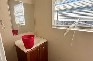 205 S Algeria St, Texas City, TX 77591 - Photo 16