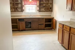 1605 W Johnson St, Denison, TX 75020 - Photo 18