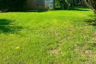 1605 W Johnson St, Denison, TX 75020 - Photo 10