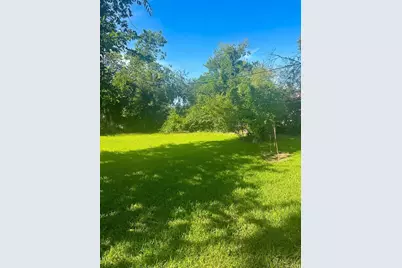 1605 W Johnson Street, Denison, TX 75020 - Photo 22